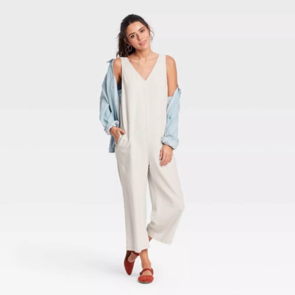 Universal Threads Linen Cream Jumpsuit